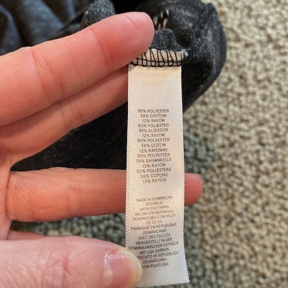 NWT Alternative V-Neck Short Sleeved Shirt Dark Gray Size XL - Picture 6 of 8